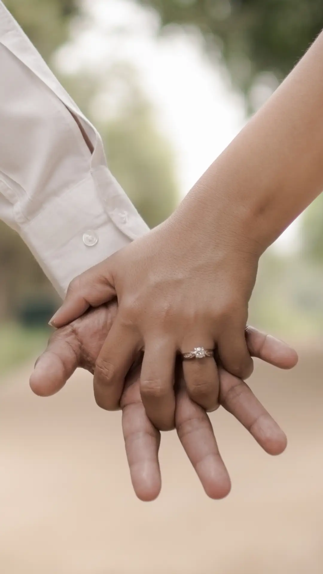 Couple learning conflict resolution with Gottman Method therapy