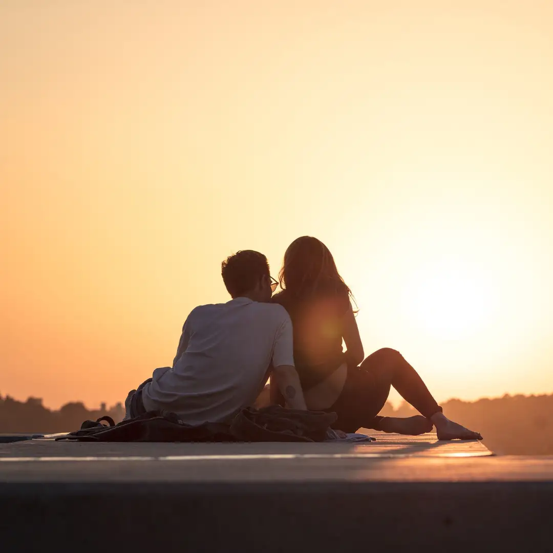 Couples discussing relationship problems in therapy